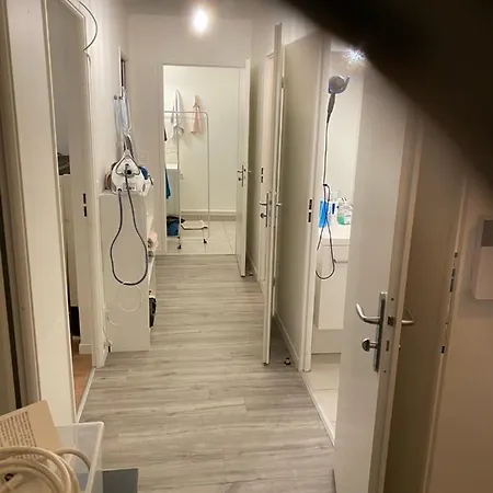 Super Avec Salle De Bain Alloggio in famiglia Courcouronnes