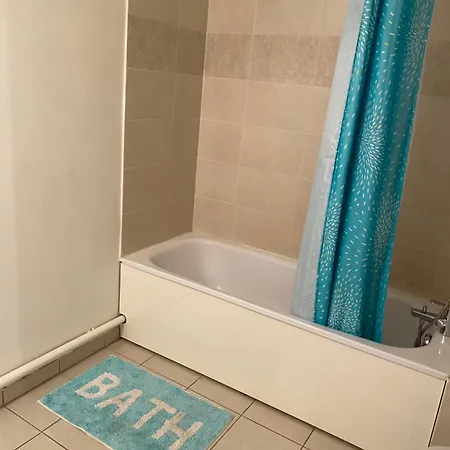 Super Avec Salle De Bain